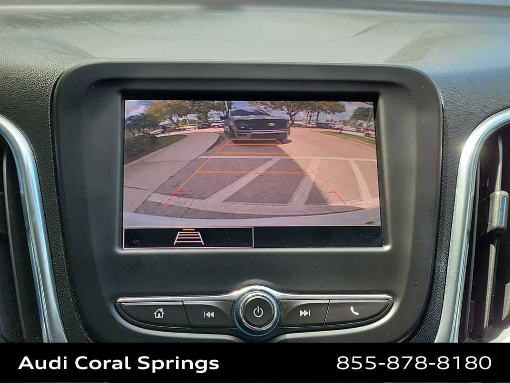 Used 2022 Chevrolet Equinox LS FWD image 24