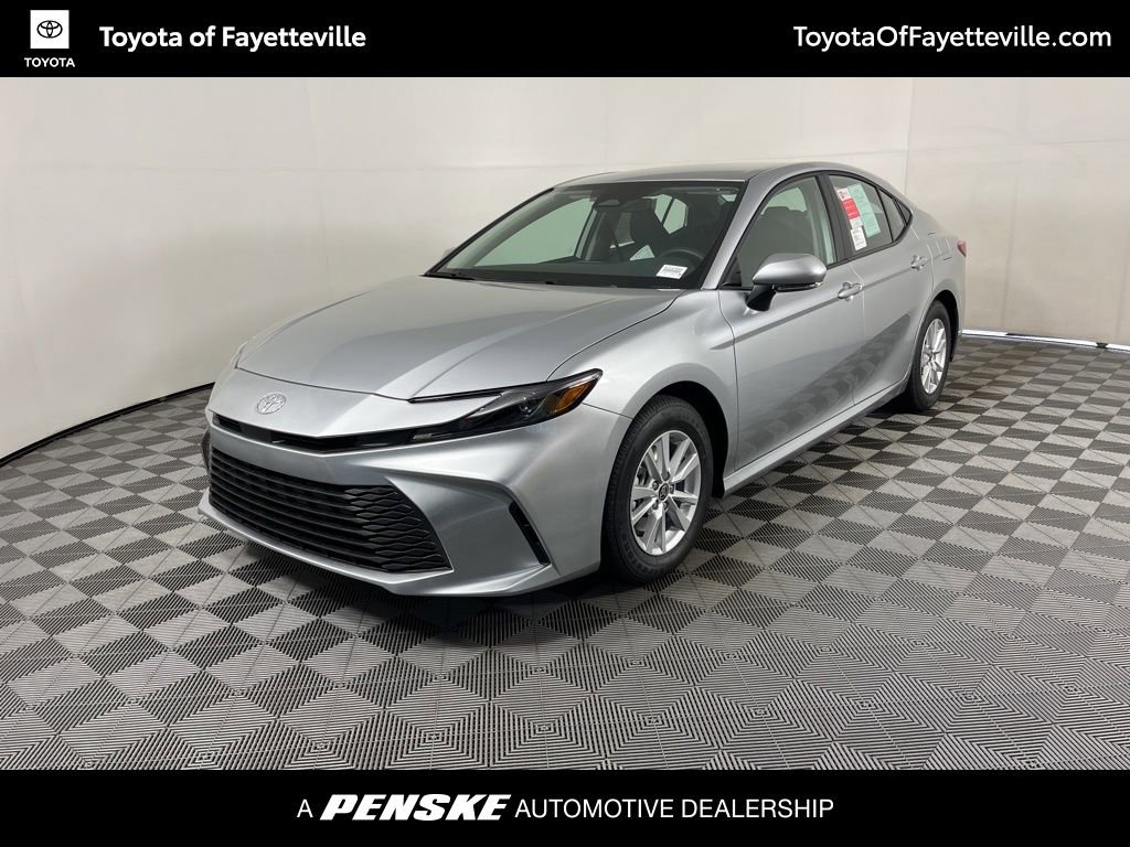 Used 2026 Toyota Camry LE w/ Convenience Package FWD image 1