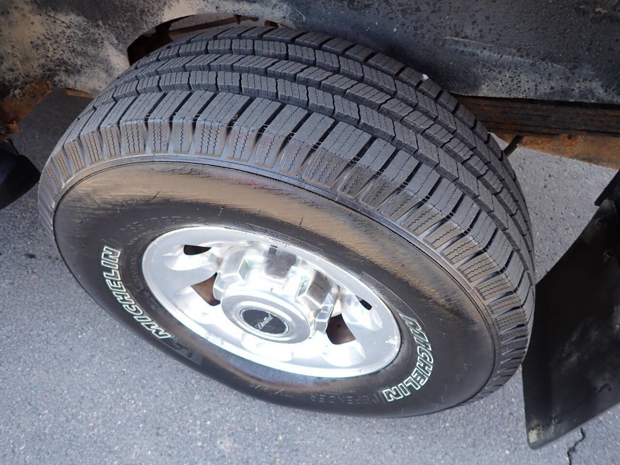 Used 2003 Ford Excursion Limited image 13