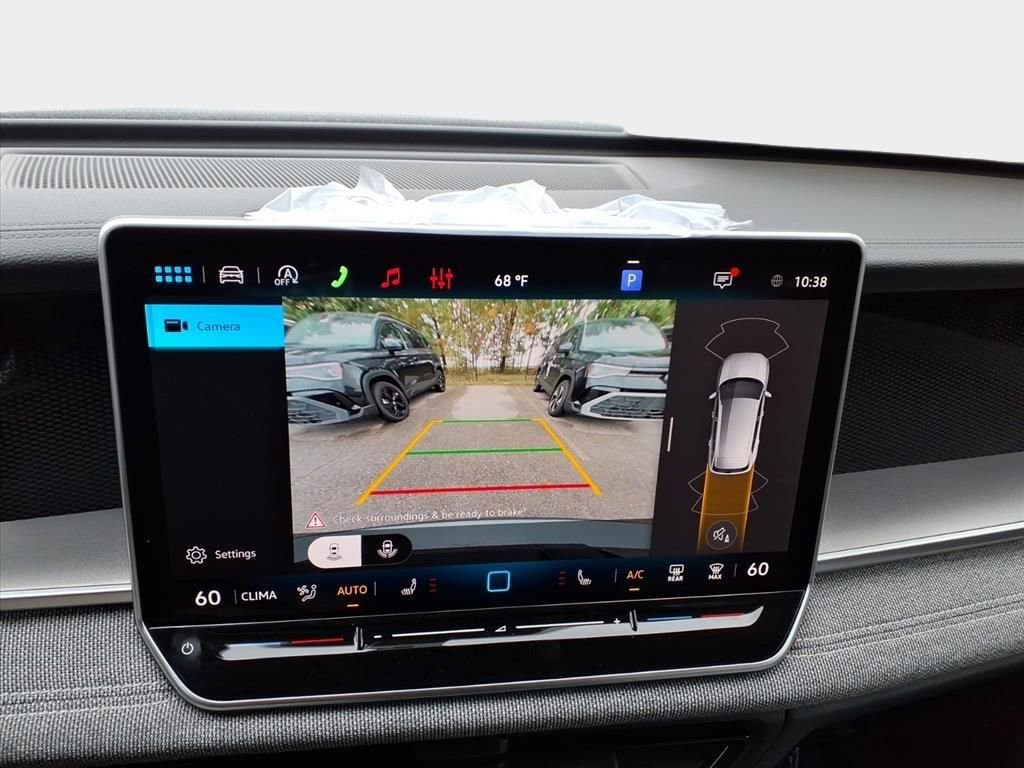 New 2026 Volkswagen Tiguan S AWD/4WD image 17