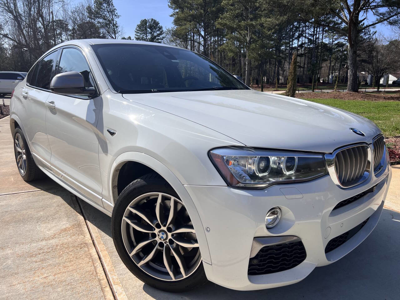 Used 2018 BMW X4 M40i image 3
