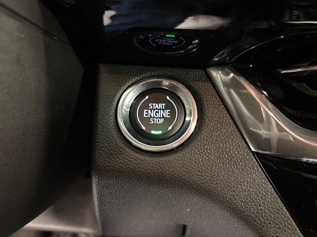 Used 2025 Buick Envista Sport Touring image 40