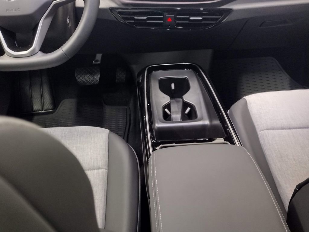 New 2025 Volkswagen ID.4 Pro image 29