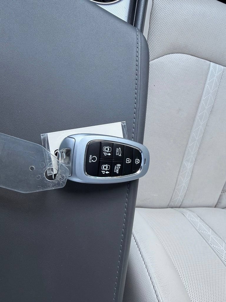 Used 2020 Hyundai Sonata Limited w/ Cargo Package FWD image 48
