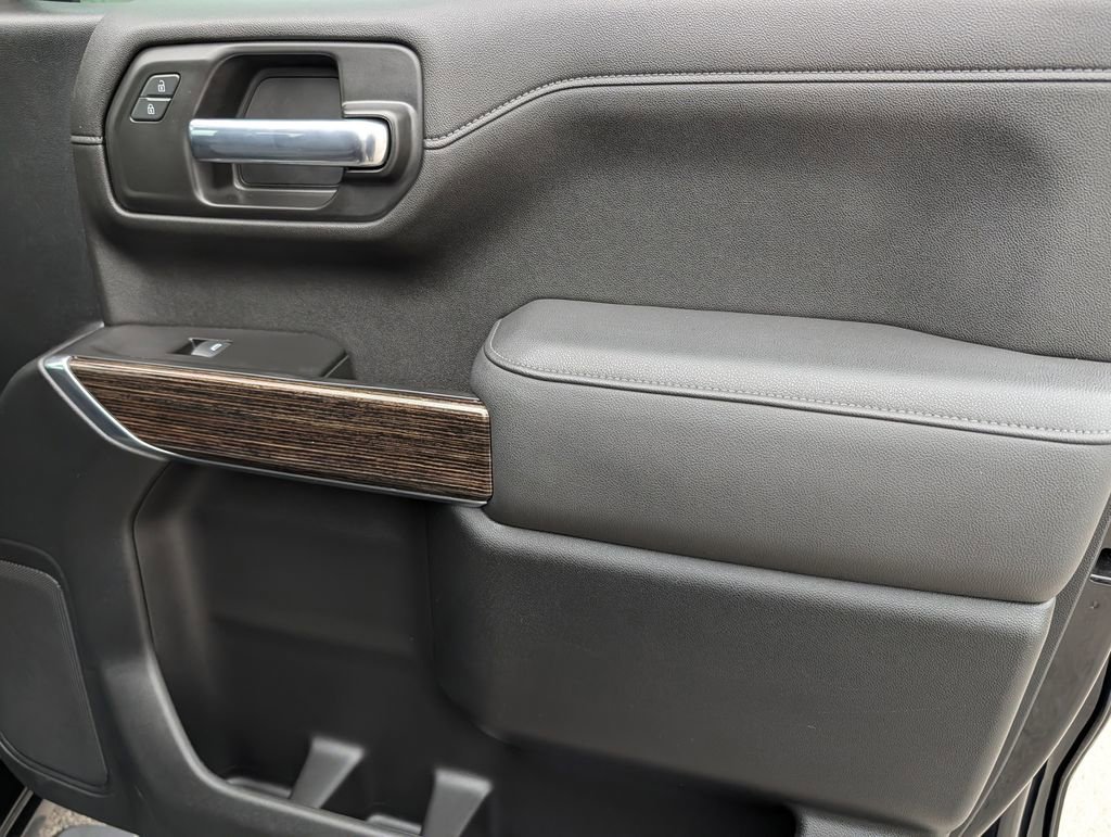 Used 2021 GMC Sierra 1500 Elevation w/ LPO, Elevation Black Package RWD image 33