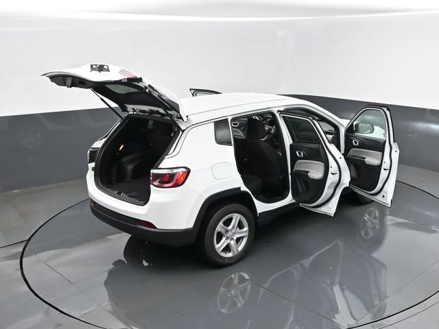 Used 2023 Jeep Compass Sport AWD/4WD image 24
