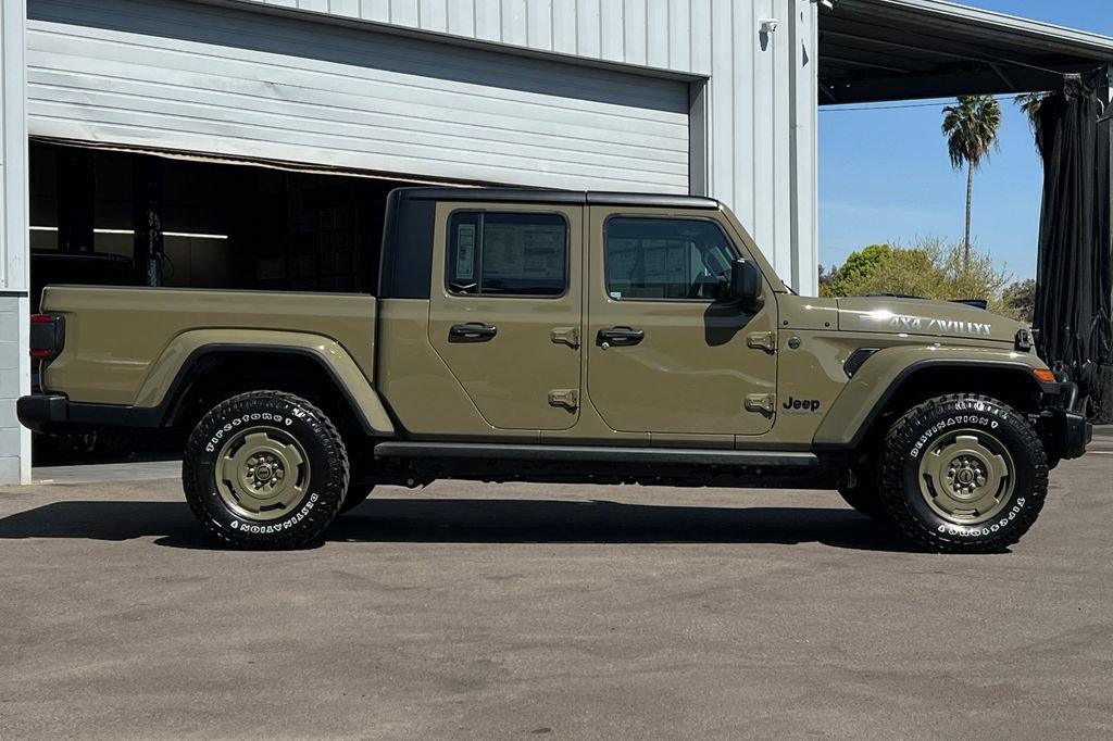 New 2026 Jeep Gladiator Willys AWD/4WD image 3