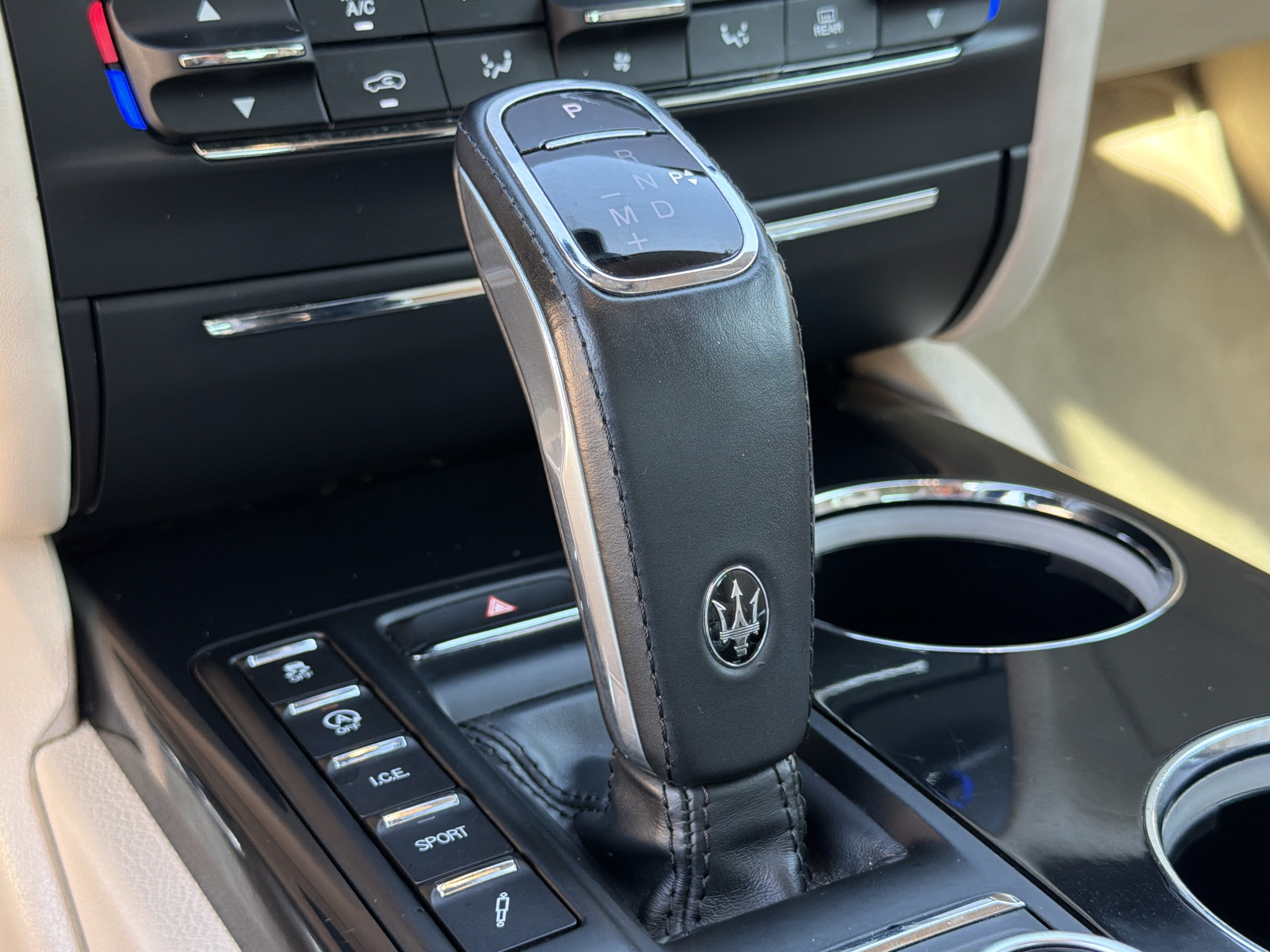 Used 2022 Maserati Ghibli Modena RWD image 28