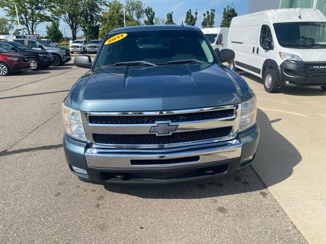 Used 2011 Chevrolet Silverado 1500 LT w/ All-Star Edition AWD/4WD image 3