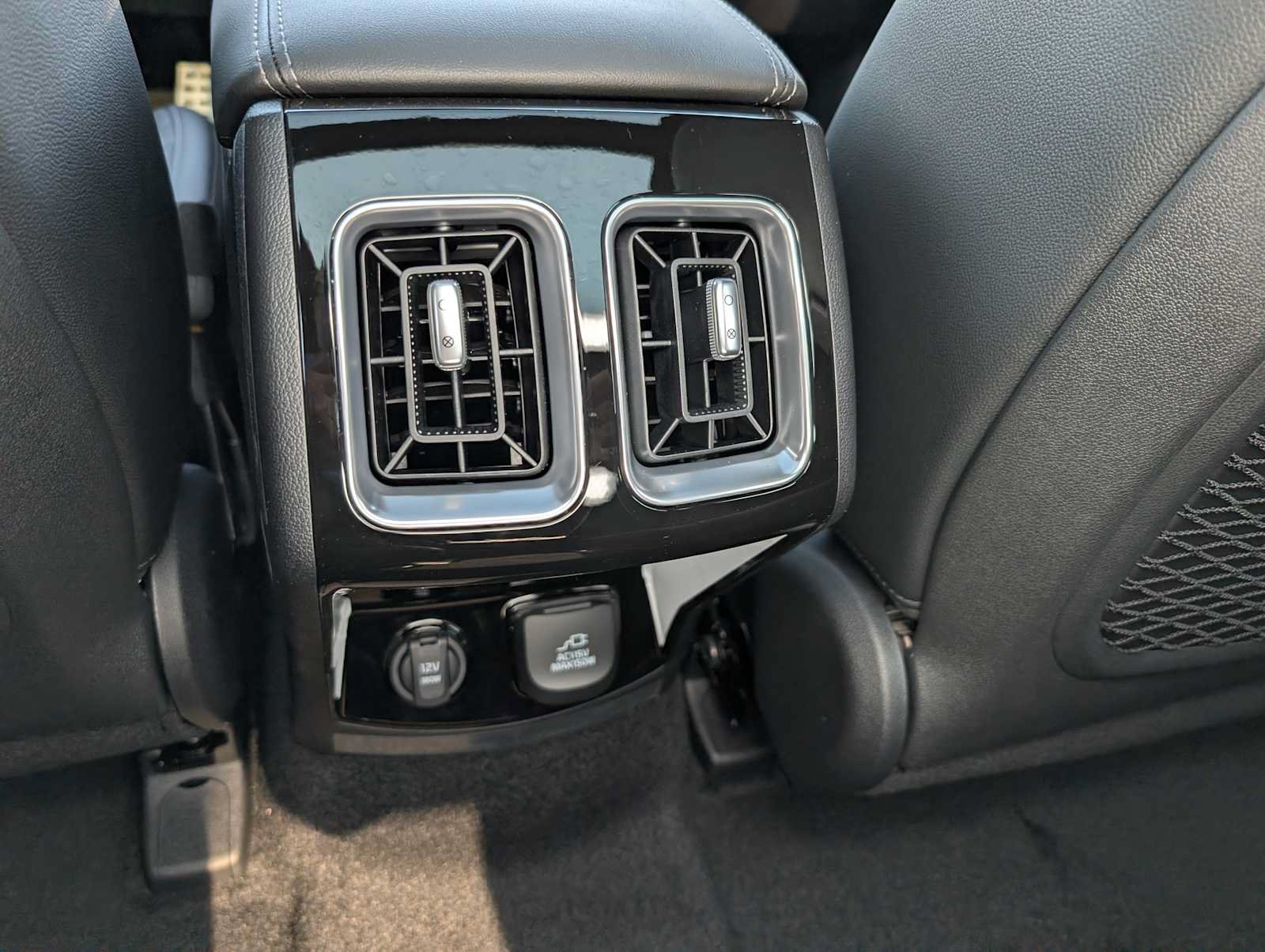 New 2026 Kia Sorento SX Prestige AWD/4WD image 16