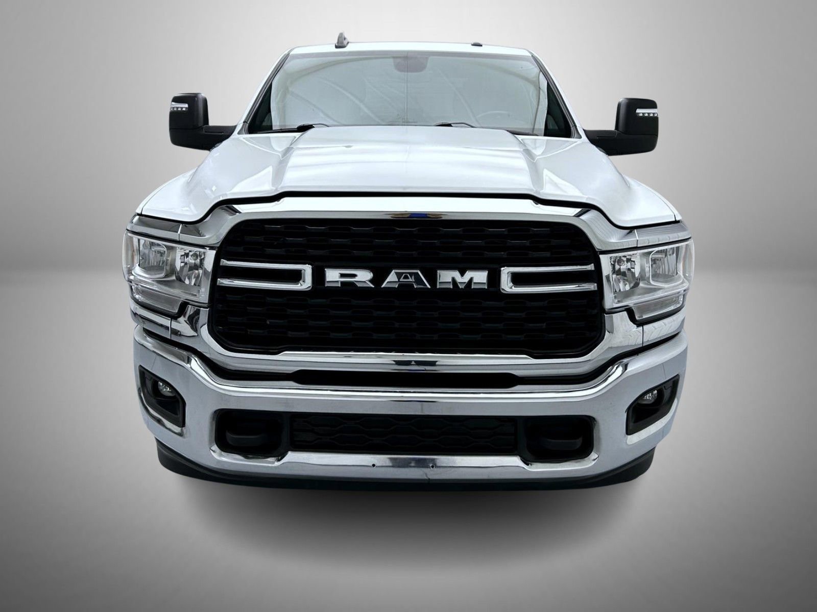 Used 2024 RAM 2500 Big Horn image 2