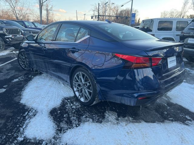 Used 2024 Nissan Altima 2.0 SR image 32