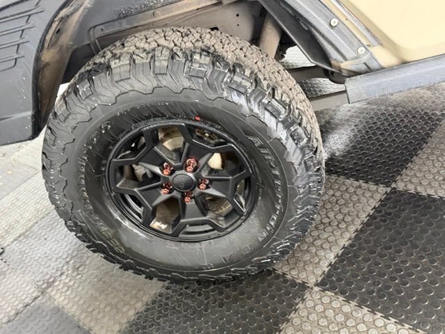 Used 2022 Jeep Gladiator Sport AWD/4WD image 17