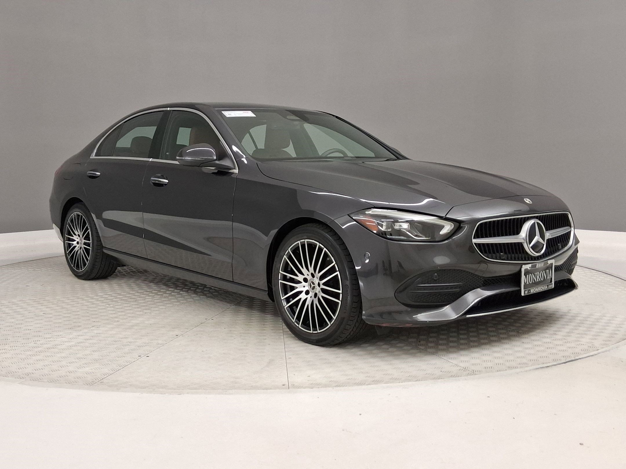 Used 2023 Mercedes-Benz C 300 Sedan image 5