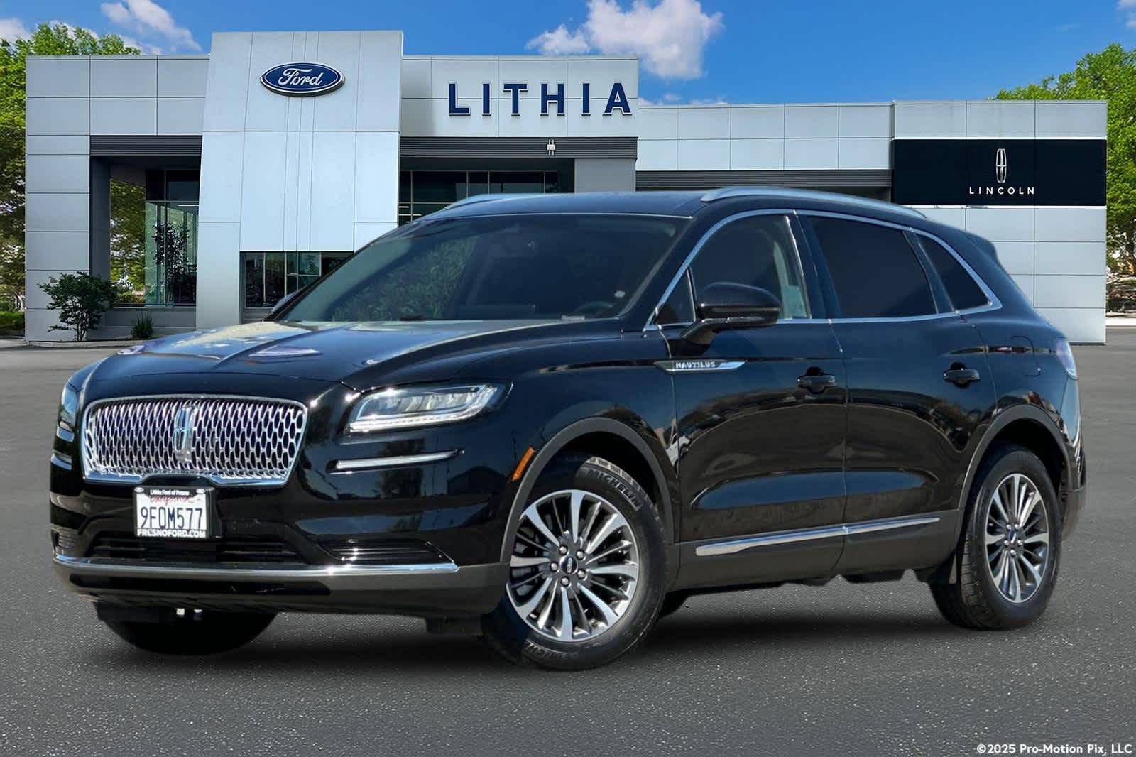 Used 2023 Lincoln Nautilus AWD w/ Premium Package image 1