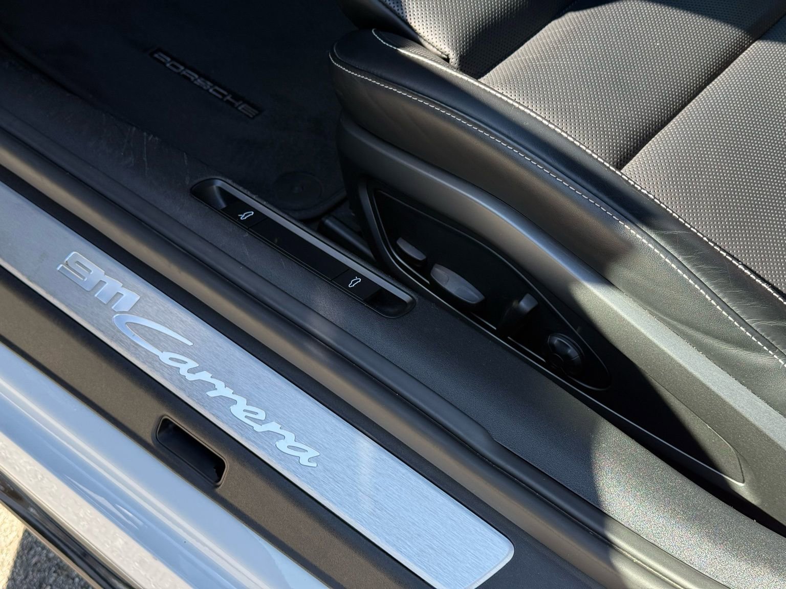 Certified 2022 Porsche 911 Carrera image 29