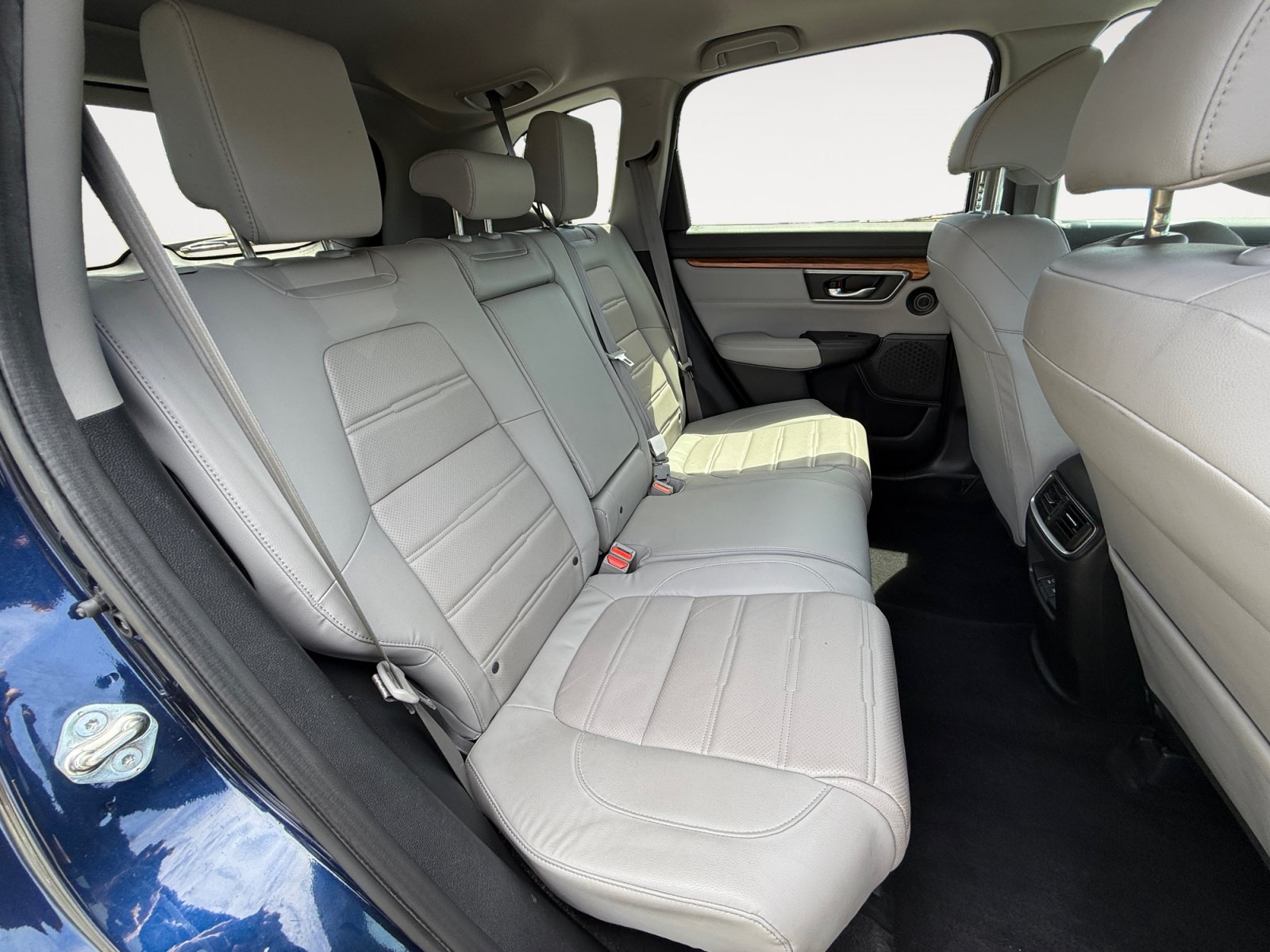 Used 2017 Honda CR-V Touring image 18