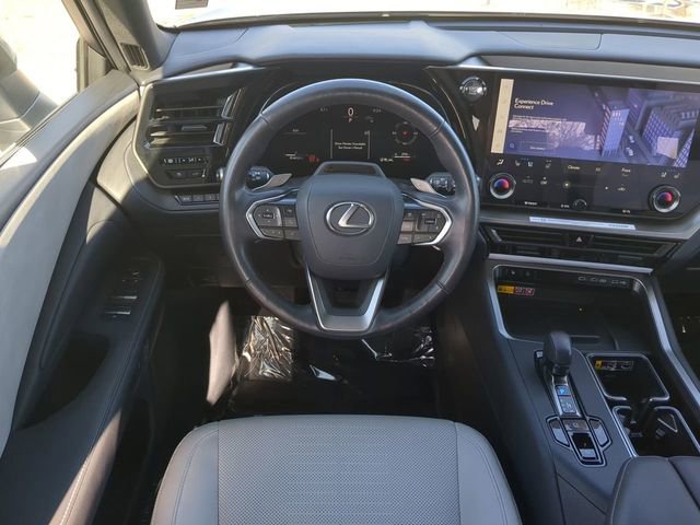 Used 2025 Lexus TX 350 FWD w/ Technology Package image 16