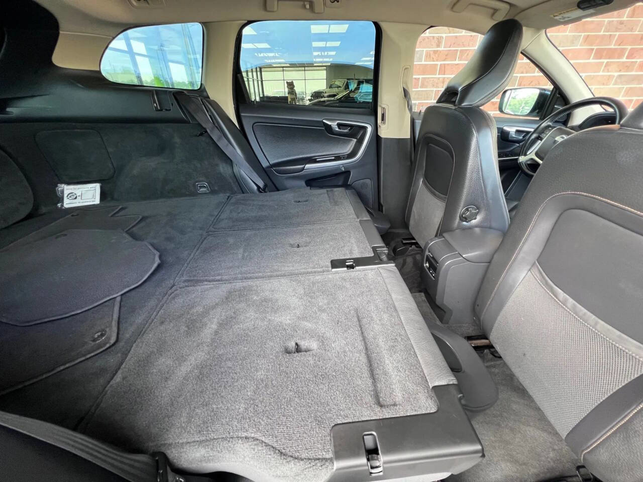 Used 2013 Volvo XC60 T6 image 18