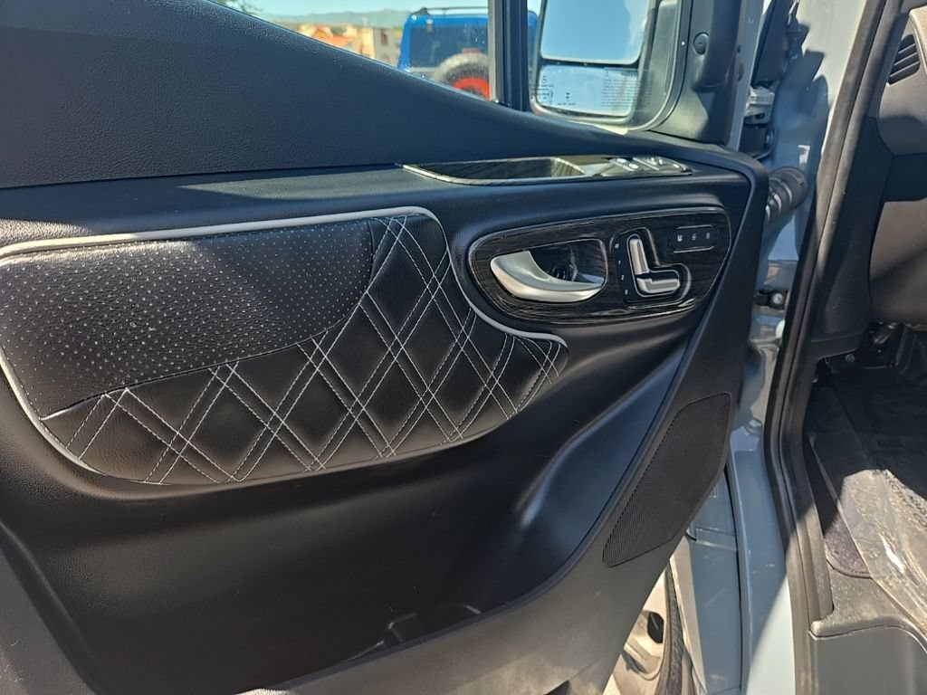 Used 2023 Mercedes-Benz Sprinter 3500 image 9