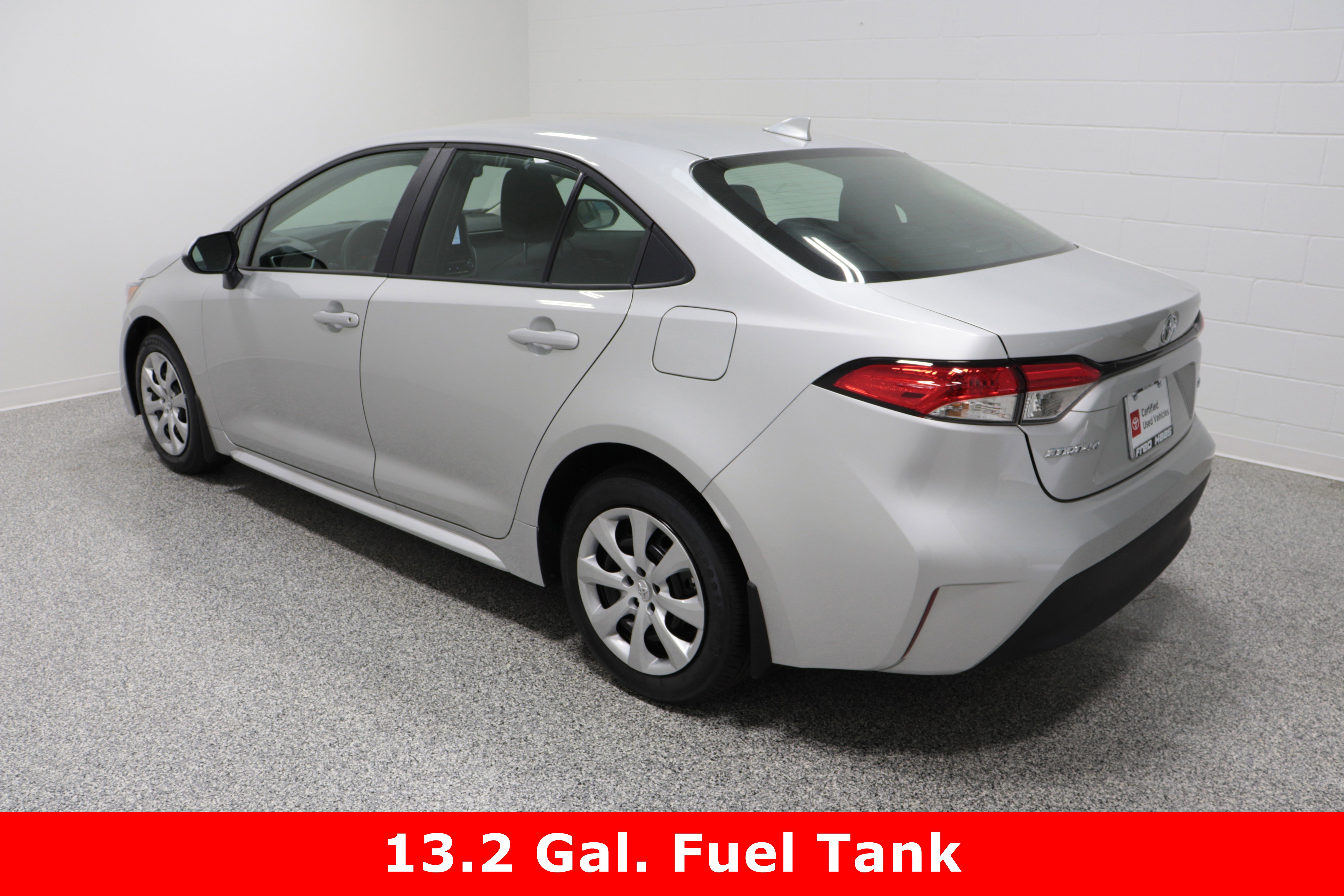 Used 2025 Toyota Corolla LE image 9