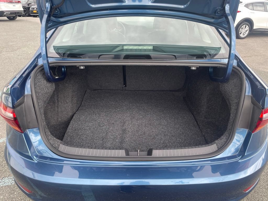Used 2019 Volkswagen Jetta SEL FWD image 19