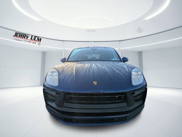 Used 2022 Porsche Macan GTS w/ Sport Chrono Package AWD/4WD image 7