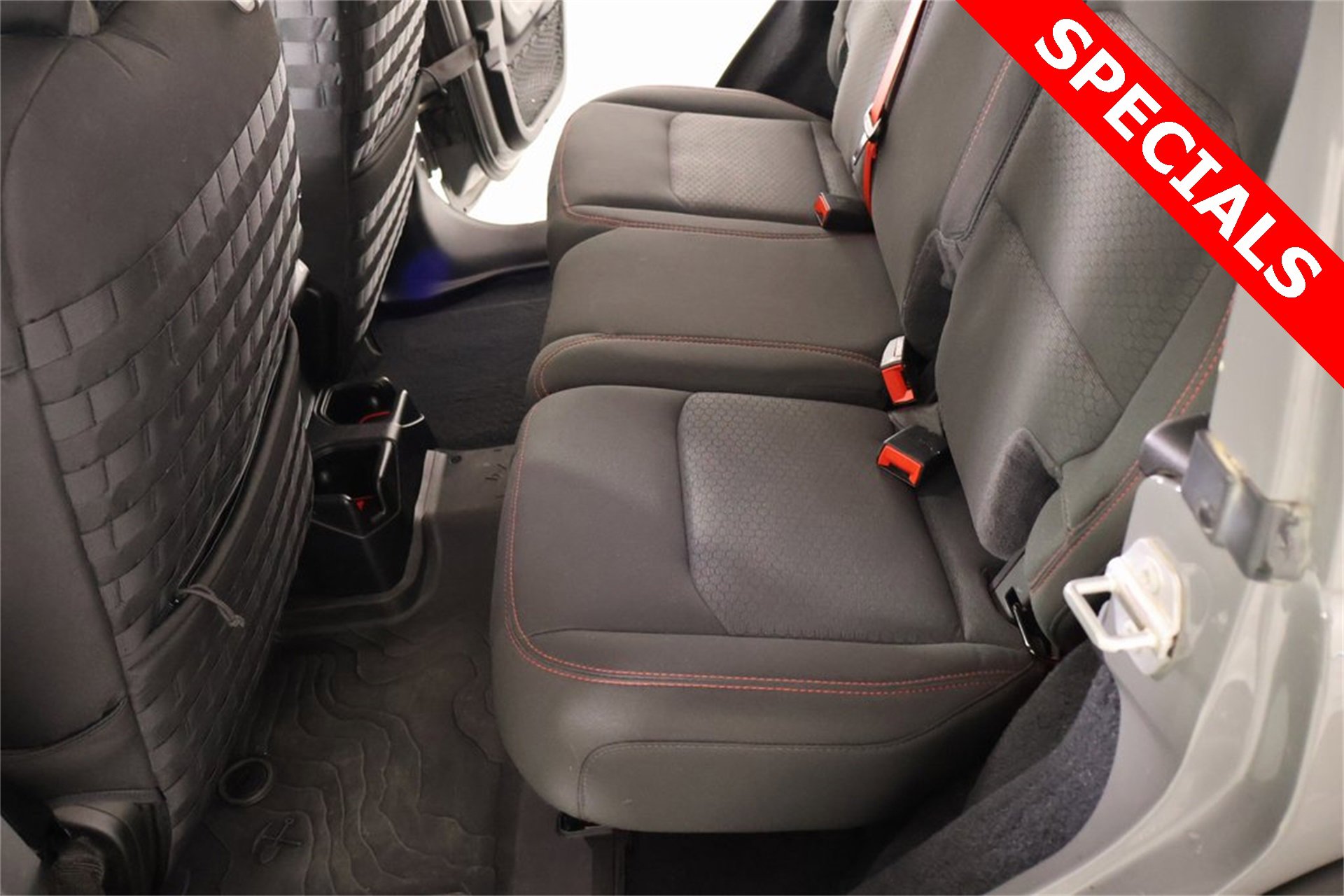 Used 2020 Jeep Wrangler Unlimited Rubicon w/ Quick Order Package 28Y Recon image 11