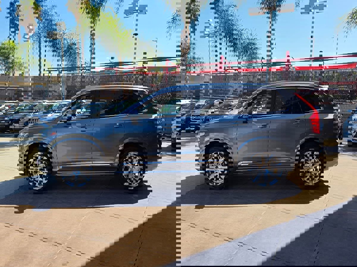 Used 2019 Volvo XC90 T6 Inscription w/ Protection Package Premier image 11