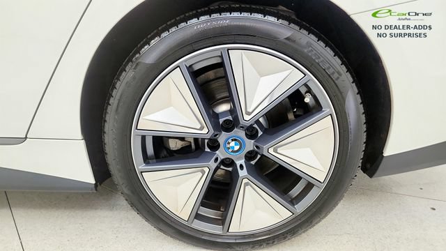 Used 2023 BMW i4 eDrive35 w/ Premium Package RWD image 78