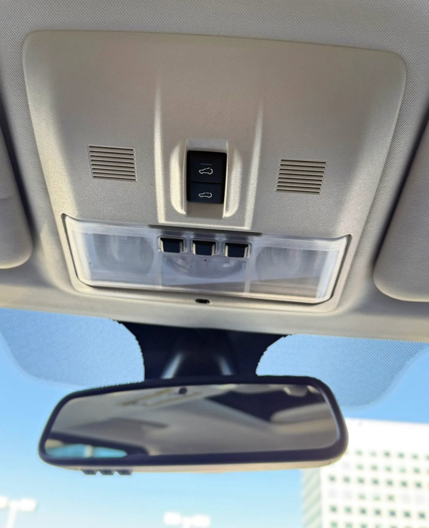 Used 2013 Land Rover Range Rover Sport HSE LUX image 23