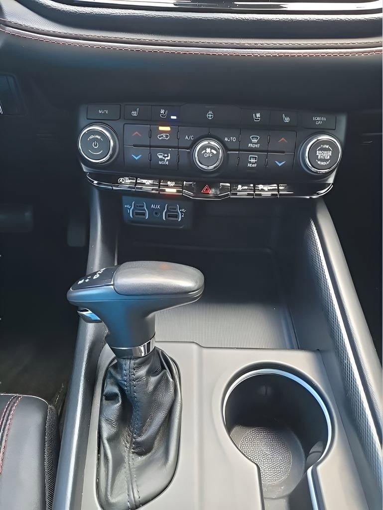 Certified 2023 Dodge Durango GT image 44