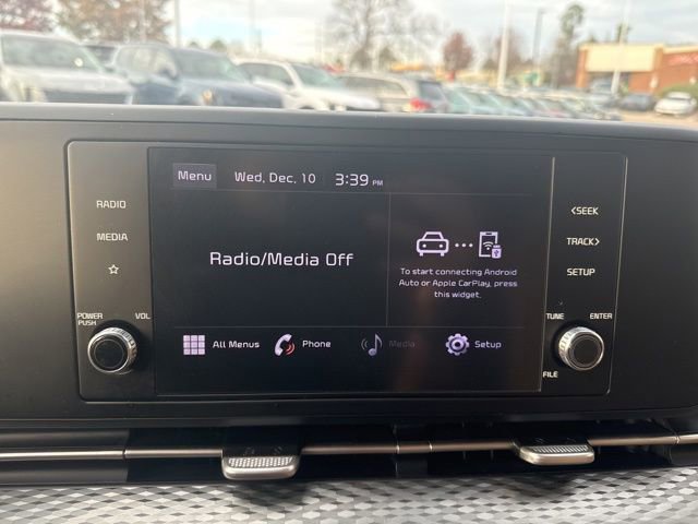 Certified 2022 Kia Carnival LX image 25