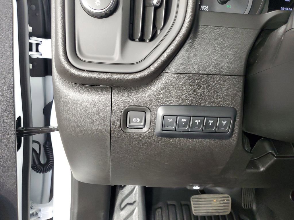 New 2026 Chevrolet Silverado 2500 W/T w/ WT Convenience Package image 32