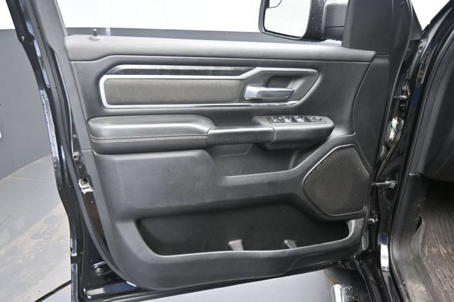 Used 2019 RAM 1500 Big Horn AWD/4WD image 12