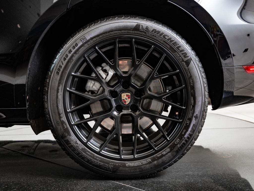 Used 2020 Porsche Macan GTS AWD/4WD image 12