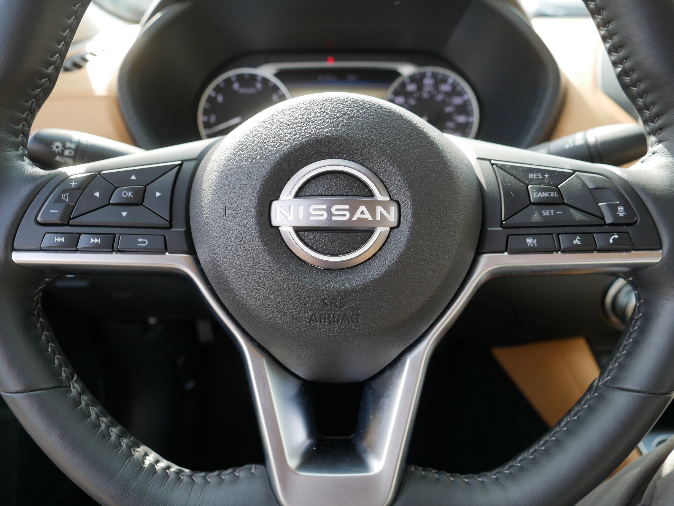 Certified 2025 Nissan Sentra SV w/ SV Premium Package FWD image 25