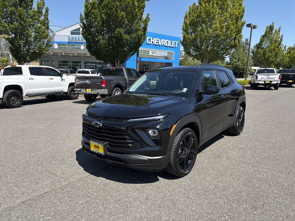 New 2026 Chevrolet TrailBlazer LT w/ Convenience Package AWD/4WD image 1