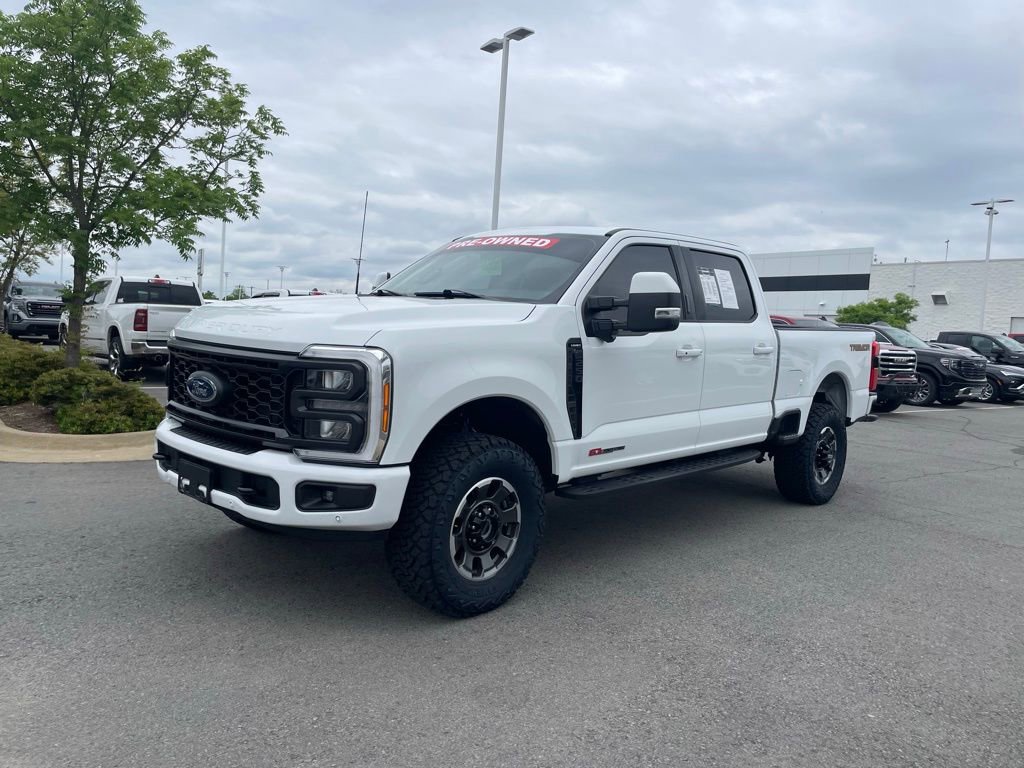 Used 2023 Ford F250 Lariat w/ Lariat Ultimate Package AWD/4WD image 3