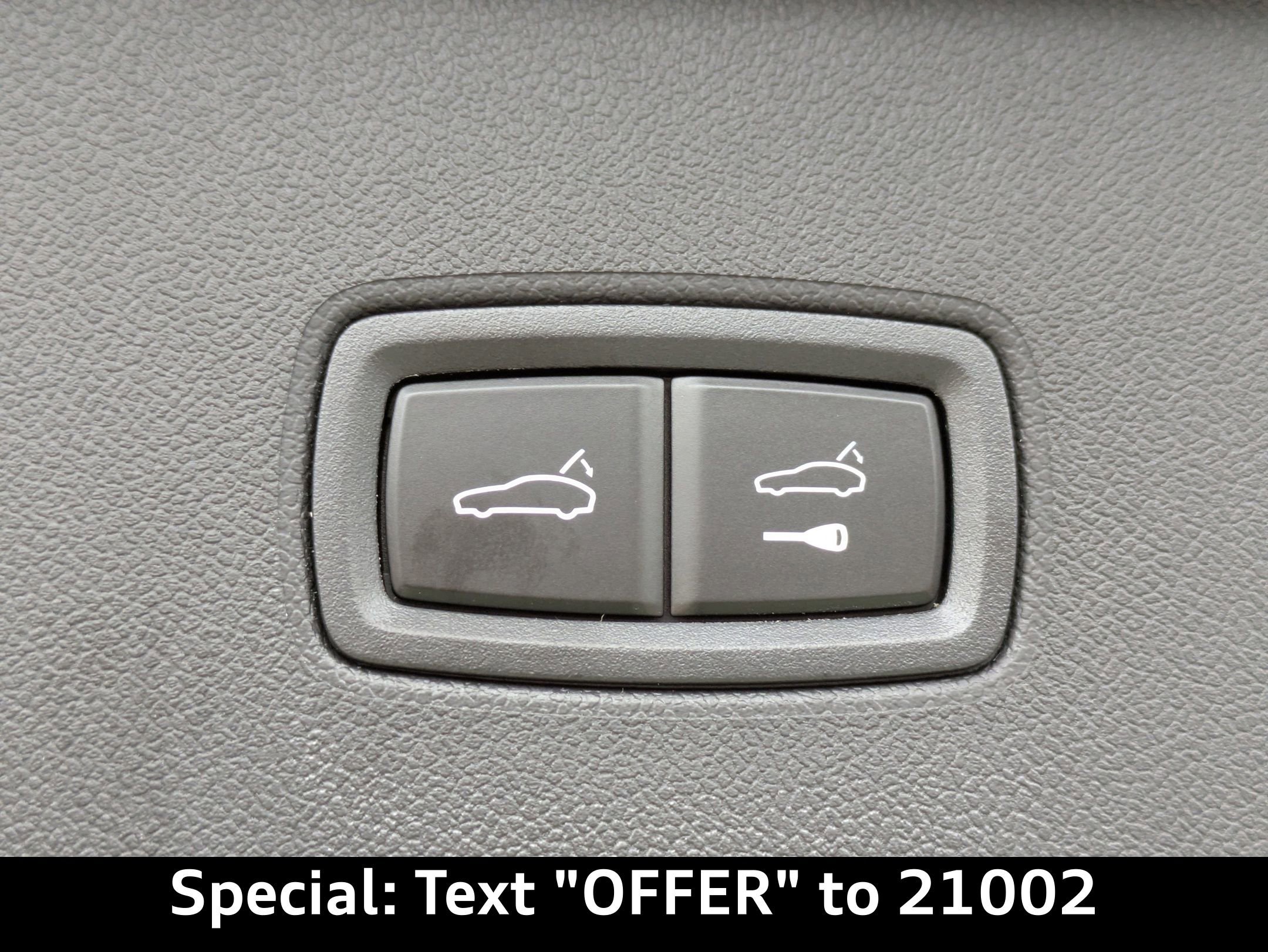 Used 2025 Porsche Cayenne image 15