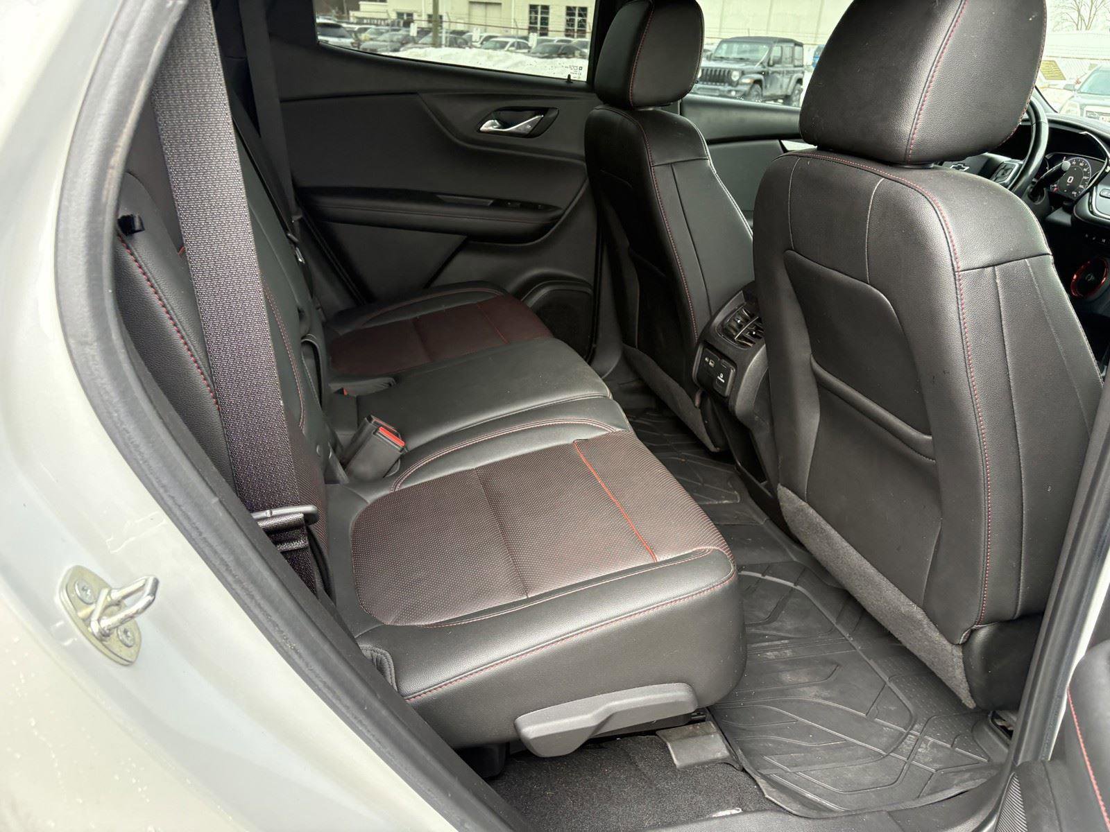 Used 2021 Chevrolet Blazer RS w/ Enhanced Convenience Package image 12