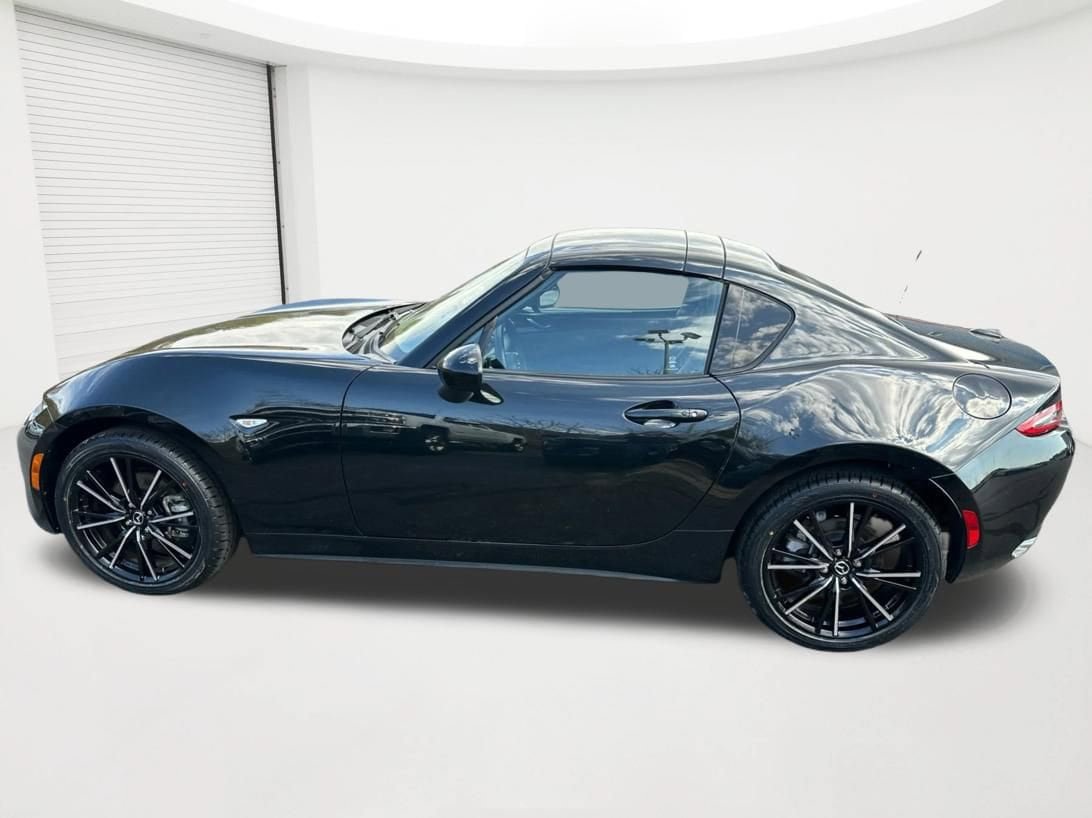 Used 2025 MAZDA MX-5 Miata RF Grand Touring RWD image 8