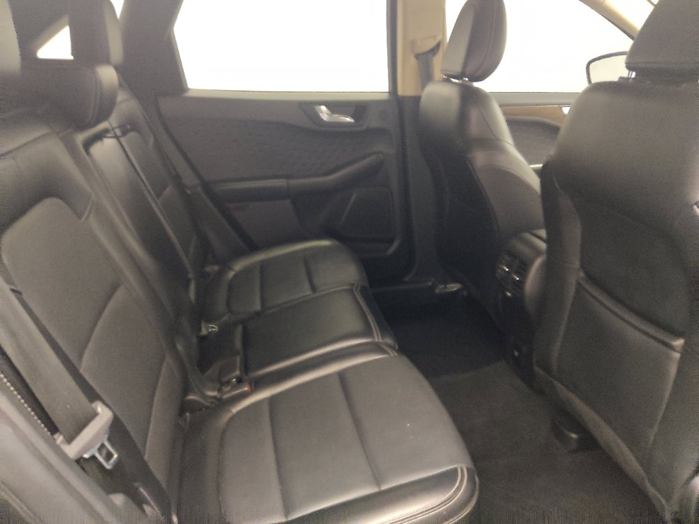Used 2020 Ford Escape Titanium AWD/4WD image 19