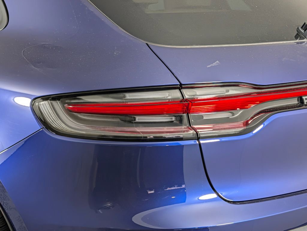 New 2026 Porsche Macan image 16