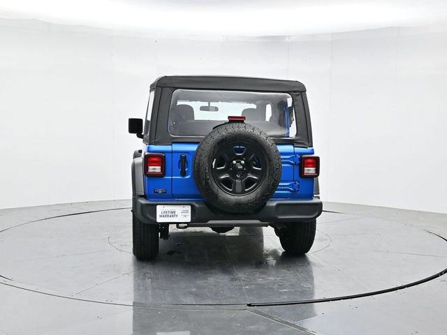 Used 2025 Jeep Wrangler Sport AWD/4WD image 8