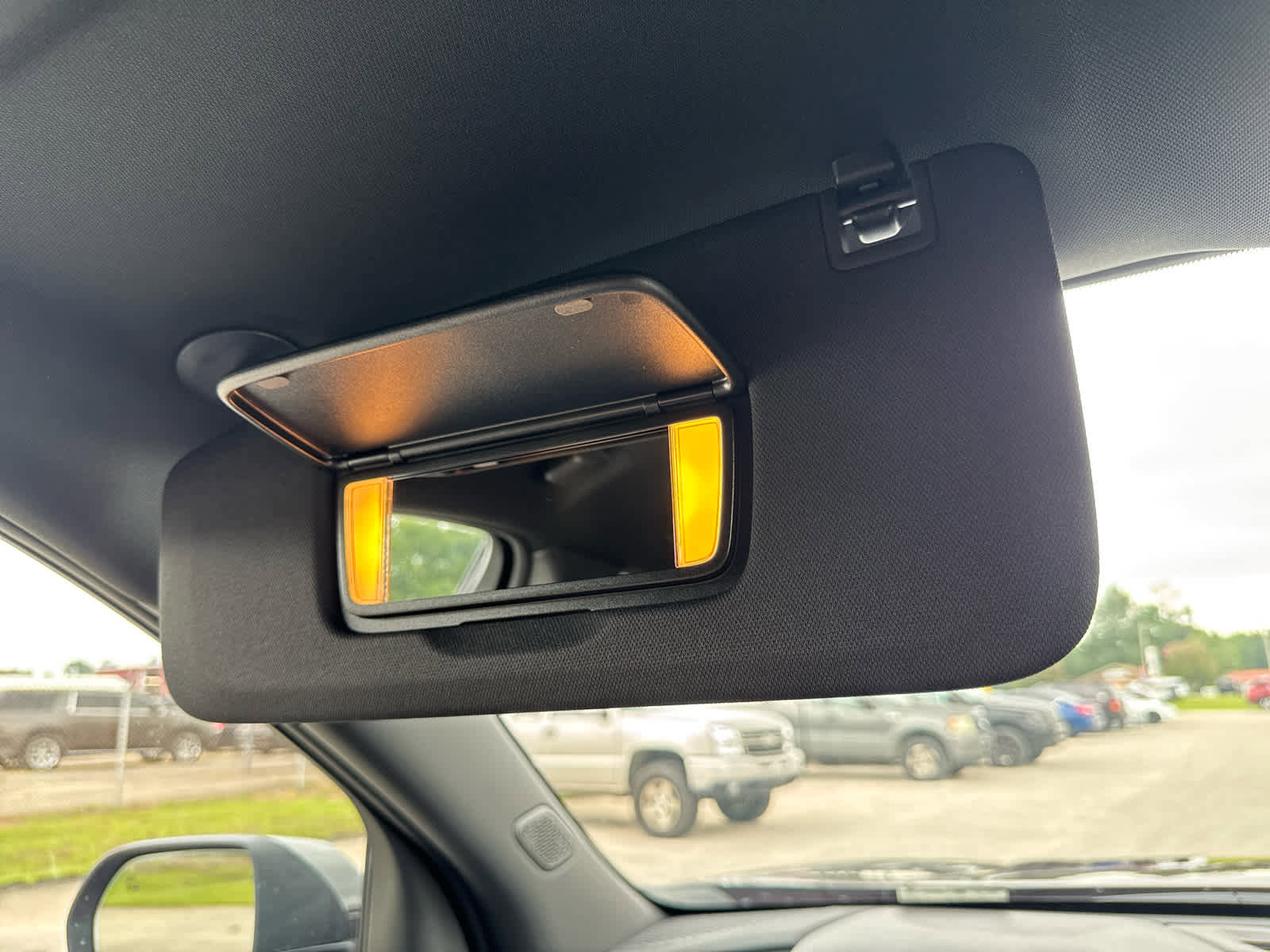 New 2026 Chevrolet Traverse High Country image 33