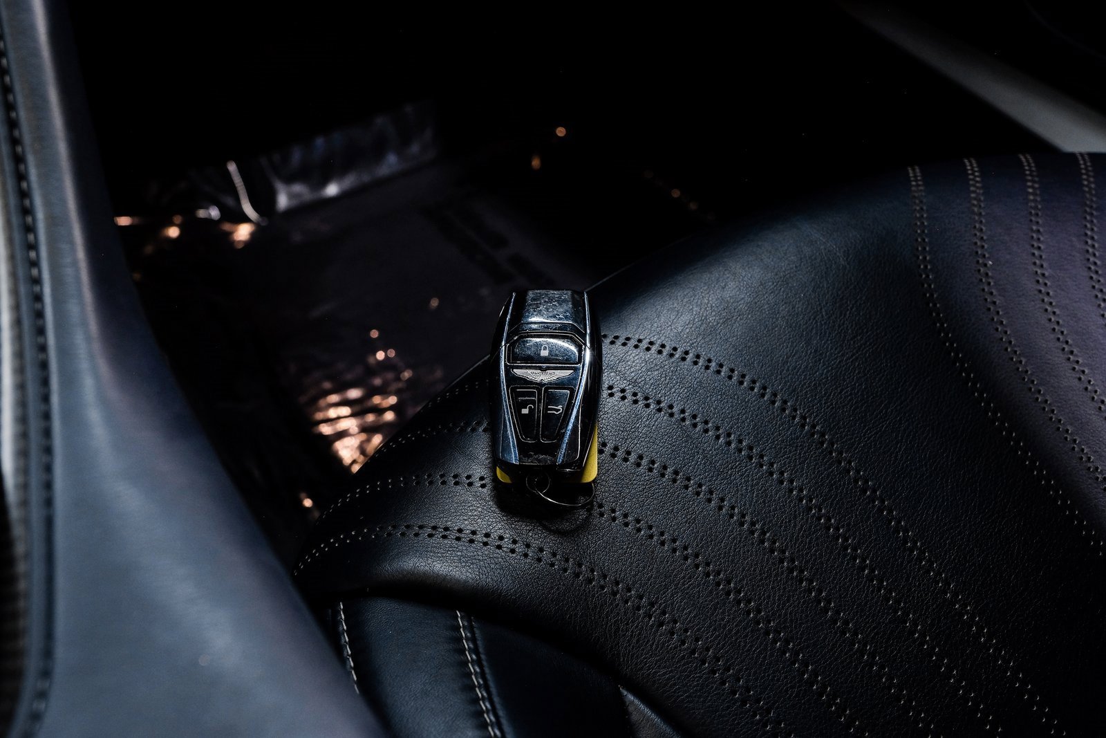 Used 2018 Aston Martin DB11 V12 image 63