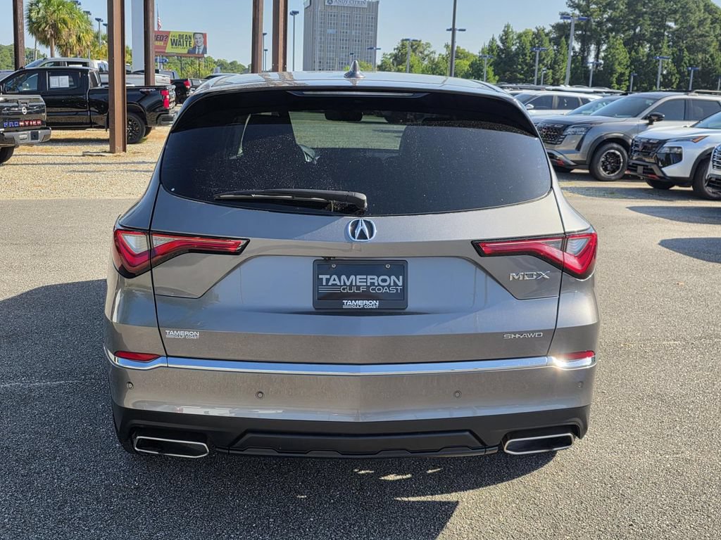 Used 2022 Acura MDX SH-AWD w/ Technology Package image 4