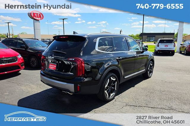 Used 2025 Kia Telluride S AWD/4WD image 33