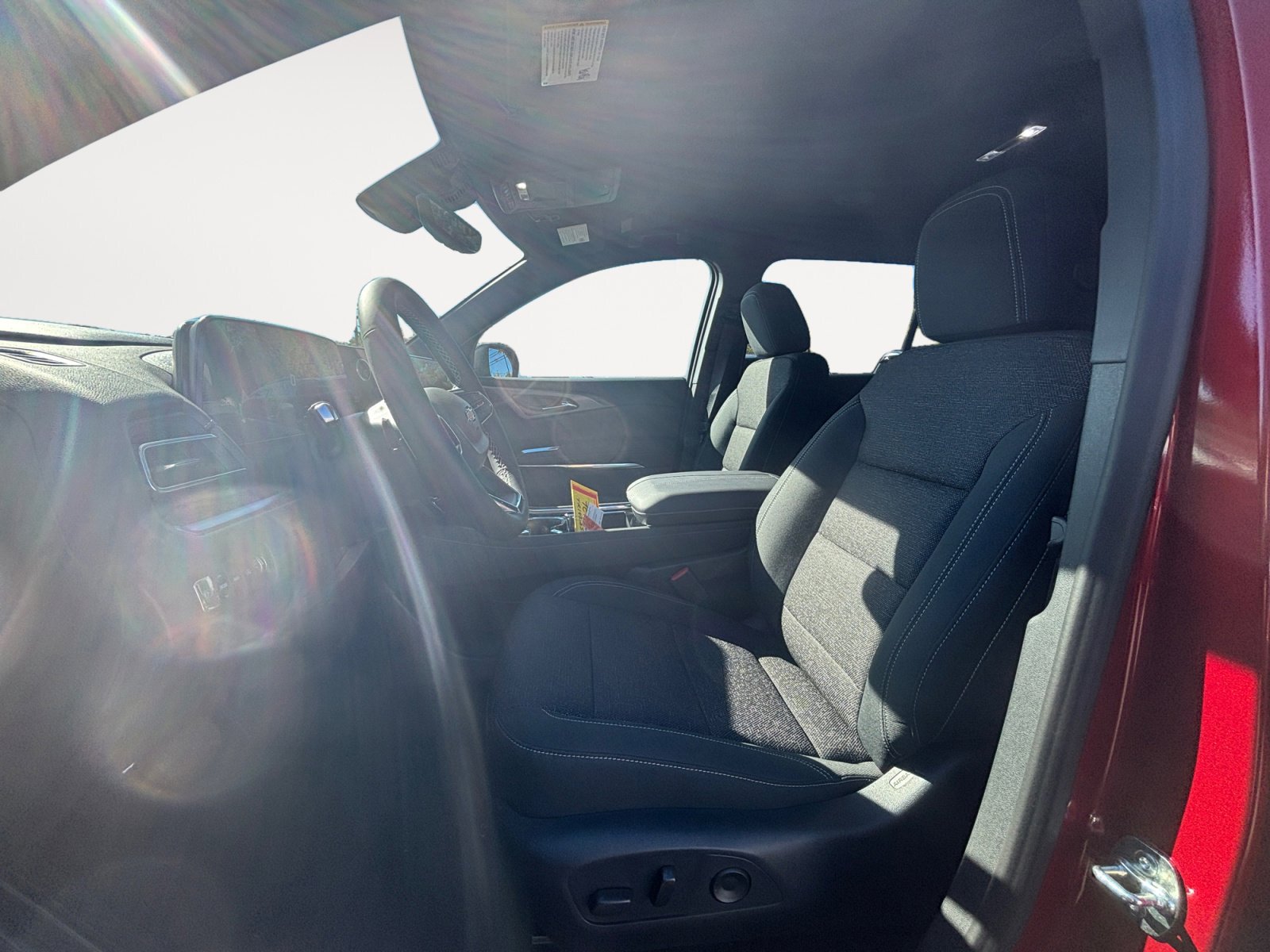 New 2026 Chevrolet Traverse LT w/ Driver Confidence Package image 9